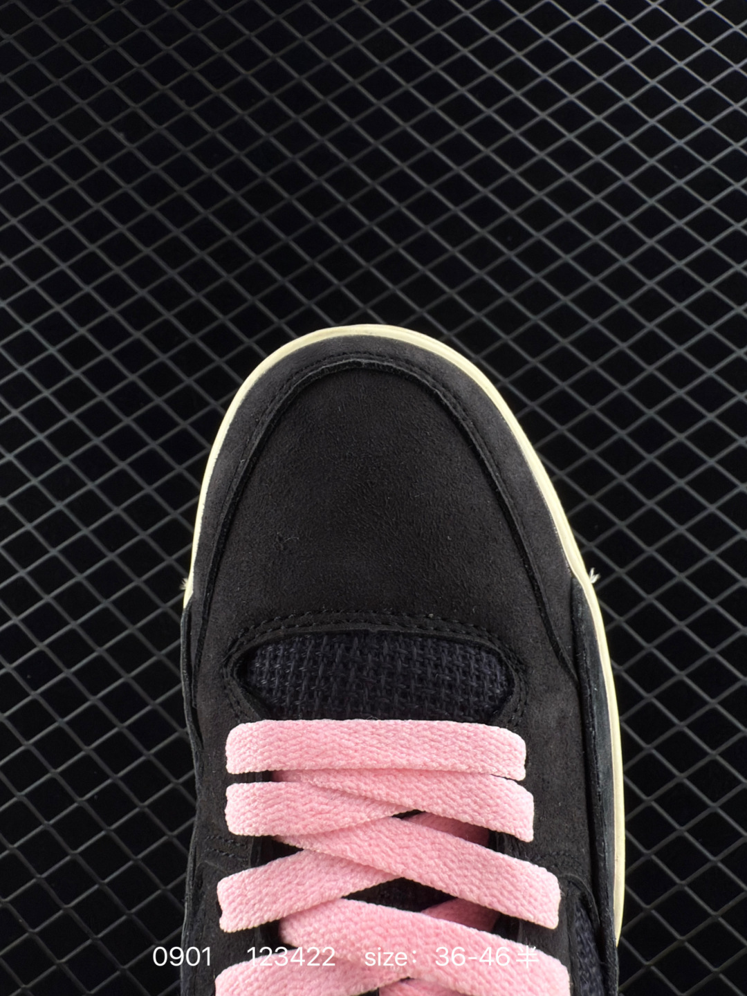 Air Jordan 4 Retro Flight Court